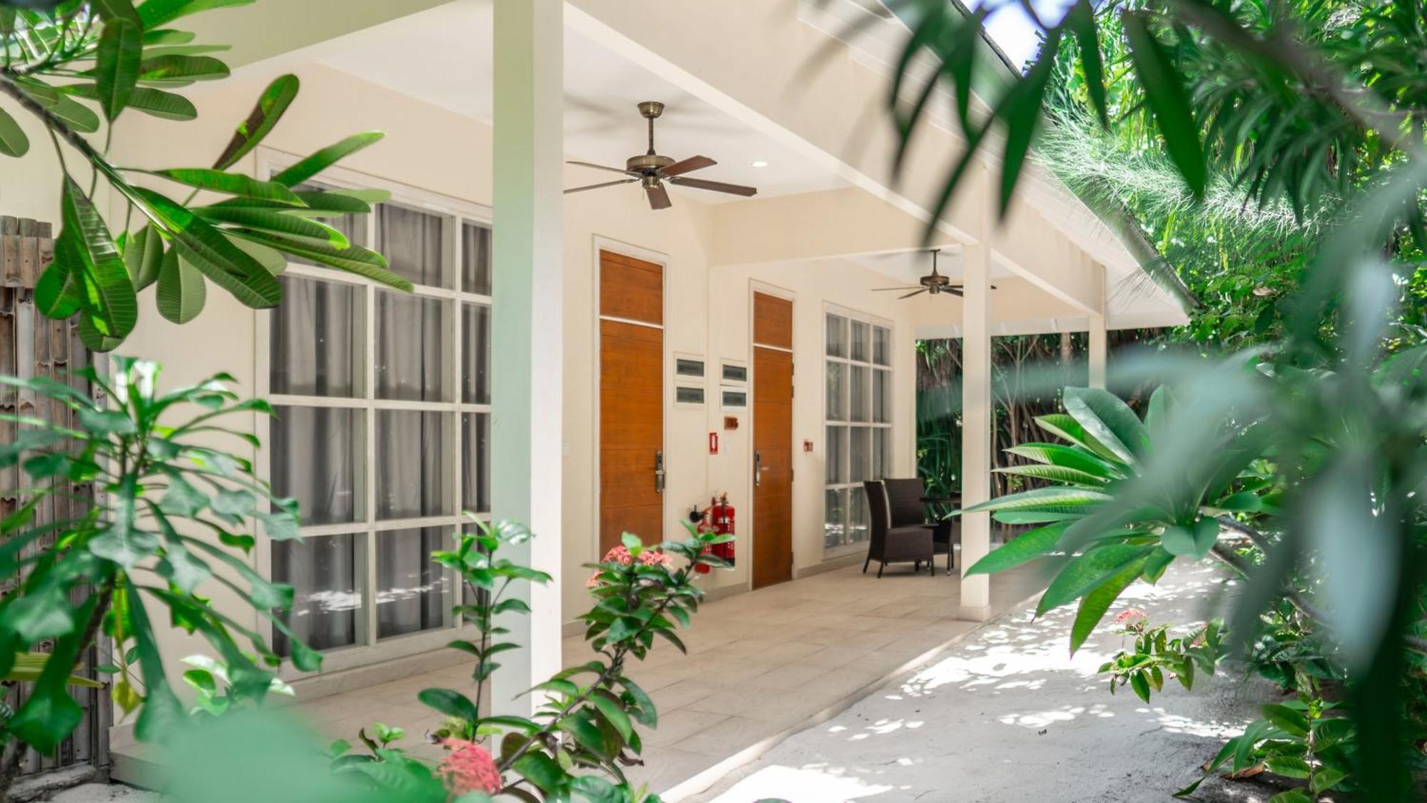 Hotel Brennia Kottefaru Maldives Esterno foto